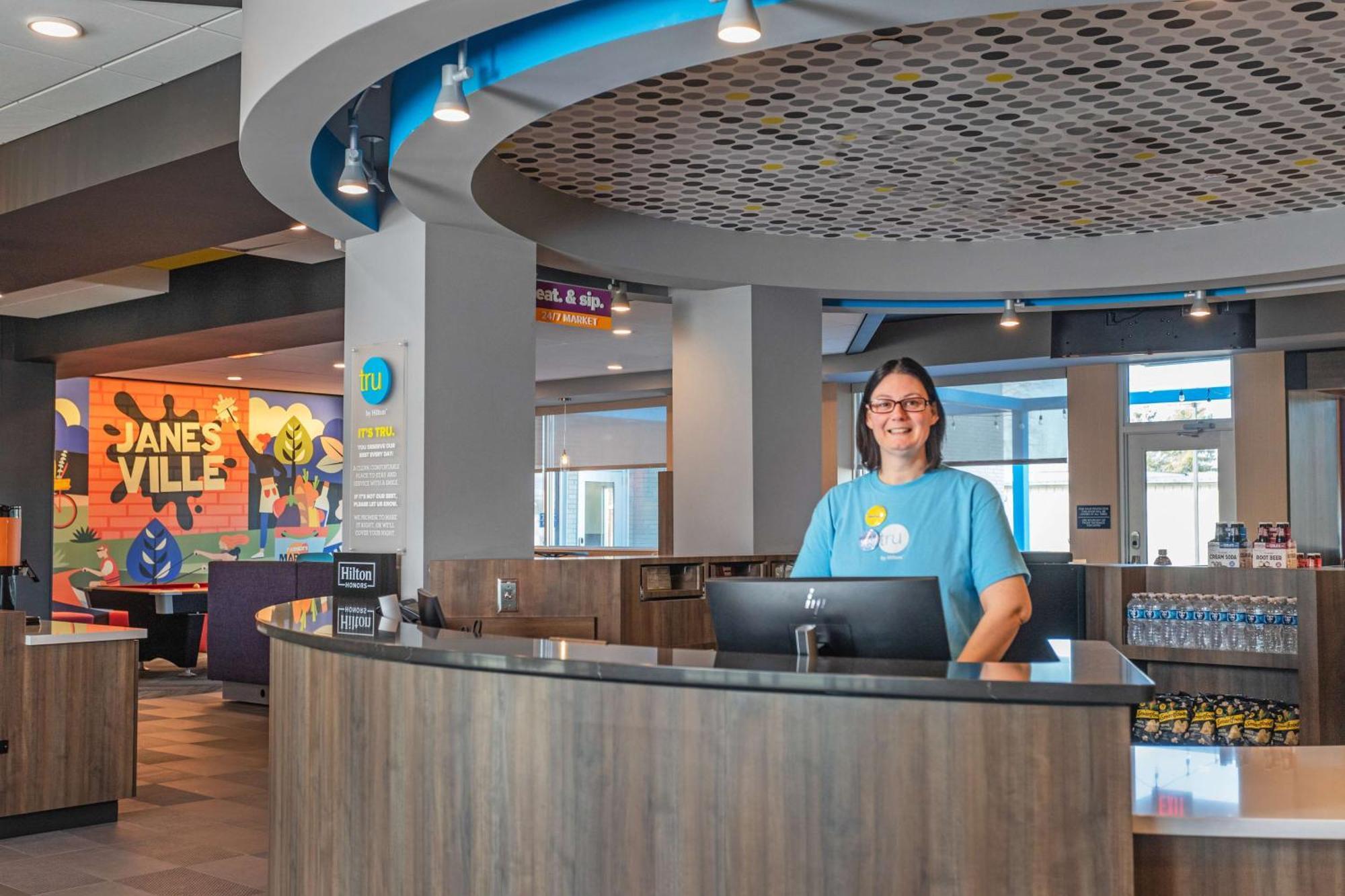 Tru By Hilton Janesville Dış mekan fotoğraf
